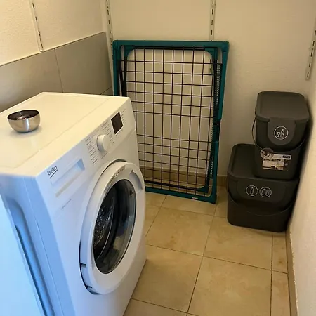 Danner Worker - Ruhige Mit Kueche Fuer Arbeiter & Firmen Apartman