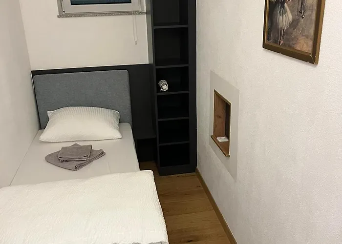 Danner Worker - Ruhige Mit Kueche Fuer Arbeiter & Firmen Apartman Schörfling